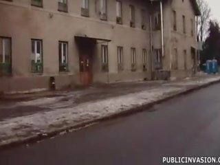 Очарователен pleasant мацка