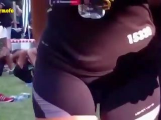 Туга шорти і fleshy манда