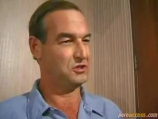 Нахален тийн сладурче момиче надя рогоносец секс видео с любовник