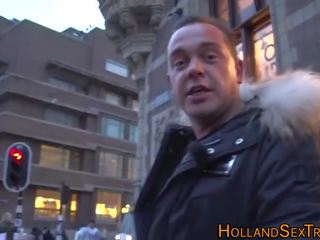 Голландка уява жінка railed