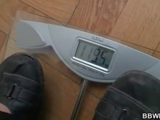 大 情人 是 拍着 上 该 榻