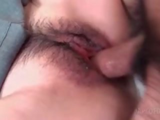 Азіатська підліток волохата манда трахкав жорсткий і глибоко в крупний план
