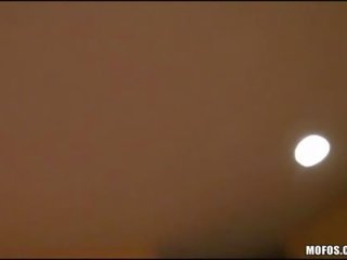 青少年 玩 二 由 二