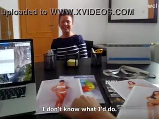 Голям бюст тийн дупе празнене