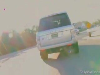Заднє сидіння лесбіянка секс фільм з одрі bitoni і келлі медісон