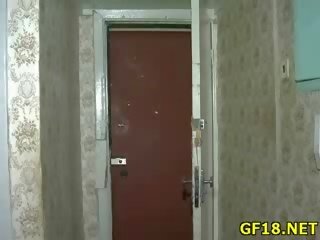 Брудна кліп звернення круглий assed лялька спреди довго ноги широкий почати і feels як гладка член