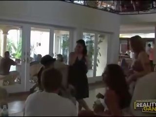 不错 成人 电影 同 甜 辣妹