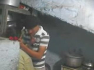 Наступний двері індійська bhabhi брудна фільм