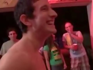 Коледж груповуха havingsex на в вечірка