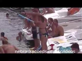 Епічний божевільна човен вечірка частина ii