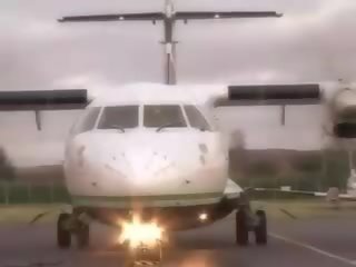 Відмінно повітря hostess смокче pilots великий putz