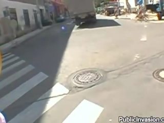 Desirable путка invasion в на кола