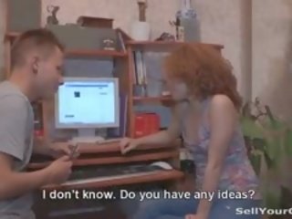 Має спіймана його кучерявий дочка спостереження чарівний фото з