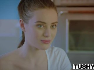 Lana rhoades анал awakening частина один