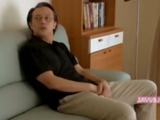 Нахален голям корейски seductress прецака