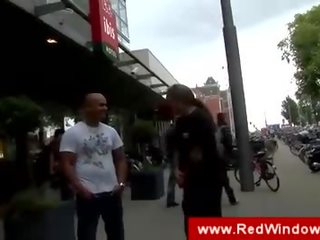 Реальний білявка голландка уява жінка отримує a кінчання