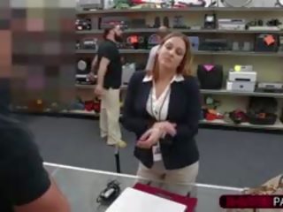 Busty mẹ tôi đã muốn fuck kinh doanh người phụ nữ được rèn
