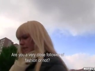 Marvelous недосвідчена брудна кіно на в заднє сидіння