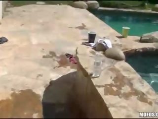 青少年 fold 在 二 和 性交