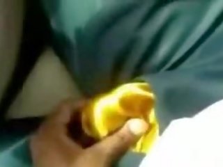 Bloke говорить для тітонька і мастурбує