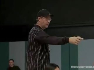 First-rate привабливий немовлята сексуальна helpers трахкав