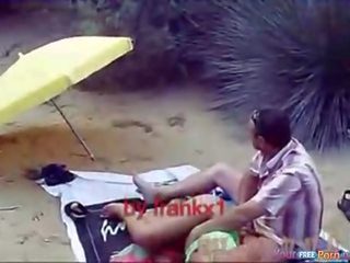 যৌন aroused দম্পতি এ ঐ সাগর পাড়