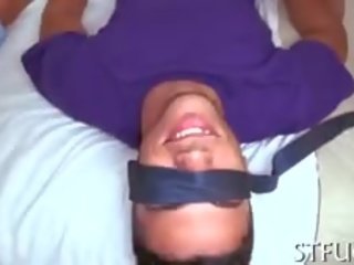 Arousing коледж вечірка