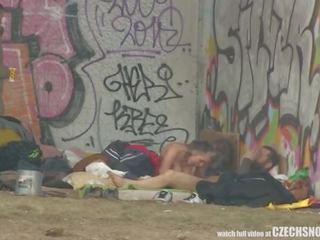 순수한 거리 생활 homeless 삼인조 데 트리플 엑스 영화 에 공공의