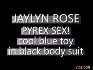 Enticing jaylyn троянда лиже і відстій іграшка