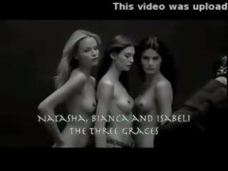 Bunch з великий голий моделі в 2011 pirelli calendar photoshoo