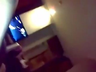 Індонезійська lassie відстій і лизати його дупа