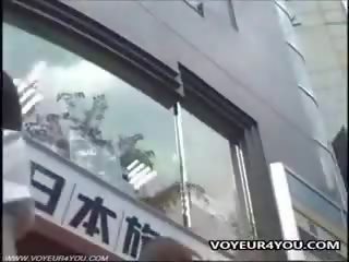 Японки скъпа къса пола гащи тайно videoed