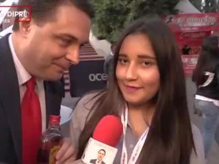 Дивний vid з a мексиканська леді з andrea dipre