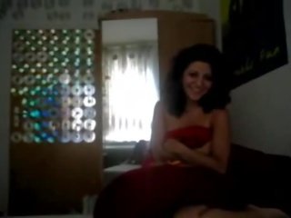 Кучерявий волосатий 18летній оголена підліток camgirl