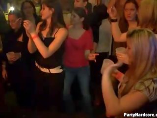 Дівчинки хоче для ебать в військова танцюрист