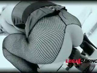 Eliza 2 on1 dap 0% 고양이 (piss cleanup) sz550 [legalporno trailer]