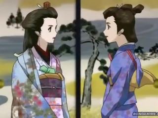 A зв’язана по руках і ногах geisha здобули a вологий капає збуджена манда