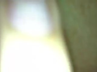 18y стар тийн мастурбиране мокри путка от близо