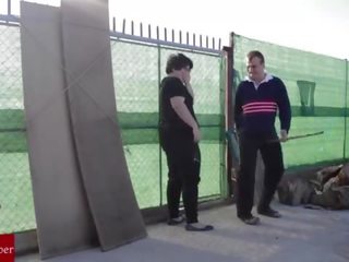 Трахання подібно в dogs в a публічний місце з a шпигунська камера voyeur.cri075