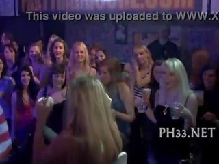 Waiters чукане кучки