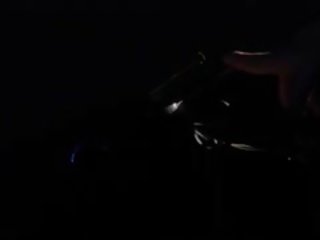 З зав’язаними очима stunner отримує ебать по ремінець на
