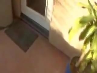 Stupendous милф получава масажира и прецака хардкор клипс