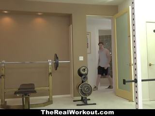 Therealworkout - সুপার মিলফ হ শারীরিক যোগ্যতা মক্কেল