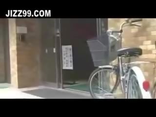 Adolescent 性交 双 渗透 体内射精 在 elevator