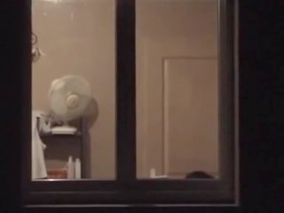 Мій bewitching neighbour показ цицьки - вікно вуайеріст