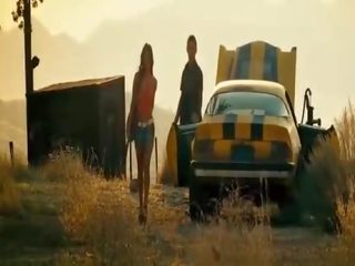 Transformer сексуальний лідер меган лисиця