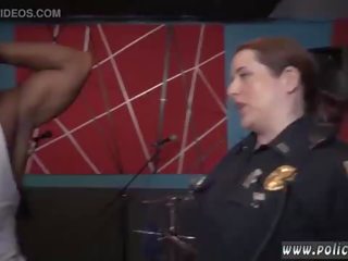 Лесбіянка поліція офіцер і angell літо поліція груповий секс сировина фільм