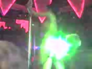 Приватне знімання одягу в дер disco