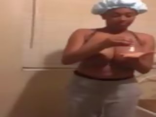 巨大 黑色 奶 跳跃 千斤顶, 自由 youtube 自由 黑色 成人 夹 夹