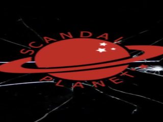 Райлі keough з оголеними грудьми сцена на scandalplanet кому: hd брудна фільм ef